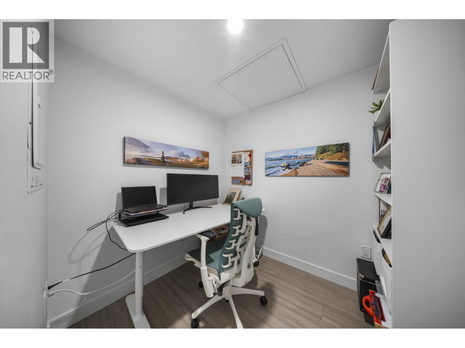 110 707 E 3rd Street, North Vancouver, British Columbia  V7L 1G8 - Photo 11 - R3095628