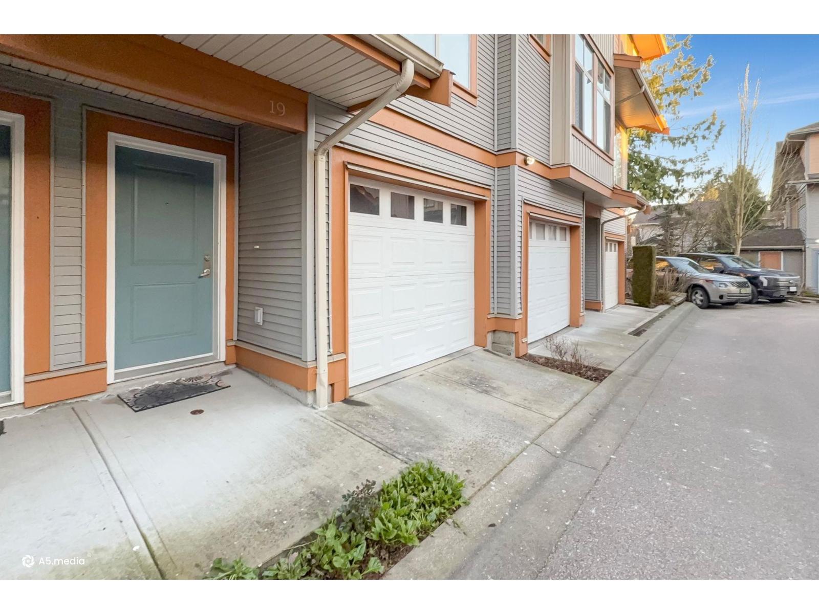 19 12036 66 Avenue, Surrey, British Columbia  V4A 1P9 - Photo 3 - R3094496