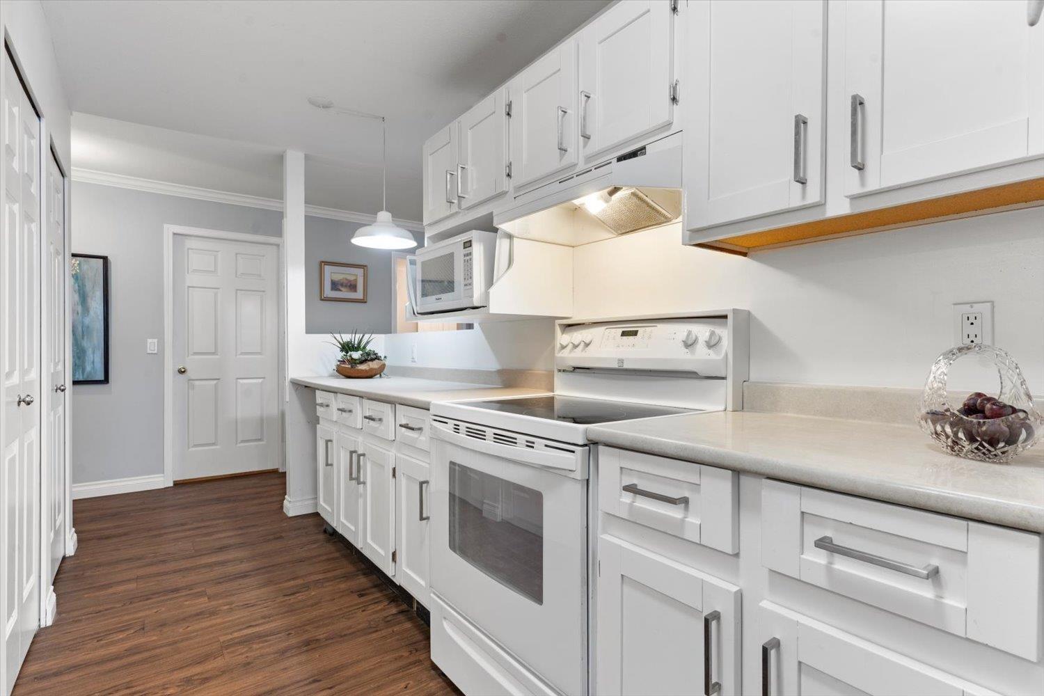 204 9175 Edward Street, Chilliwack Proper West, Chilliwack, British Columbia  V2P 4C5 - Photo 4 - R3095540