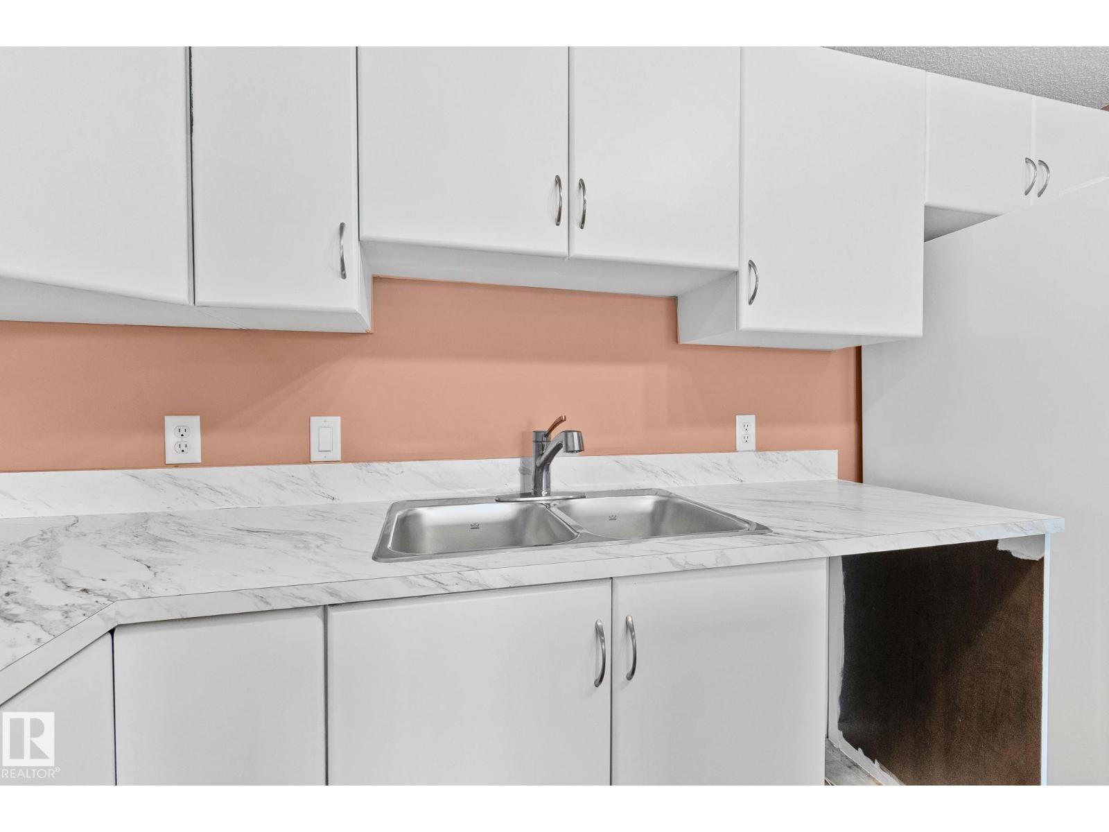 #406 16035 132 St Nw Nw, Edmonton, Alberta  T6V 0B4 - Photo 6 - E4474856