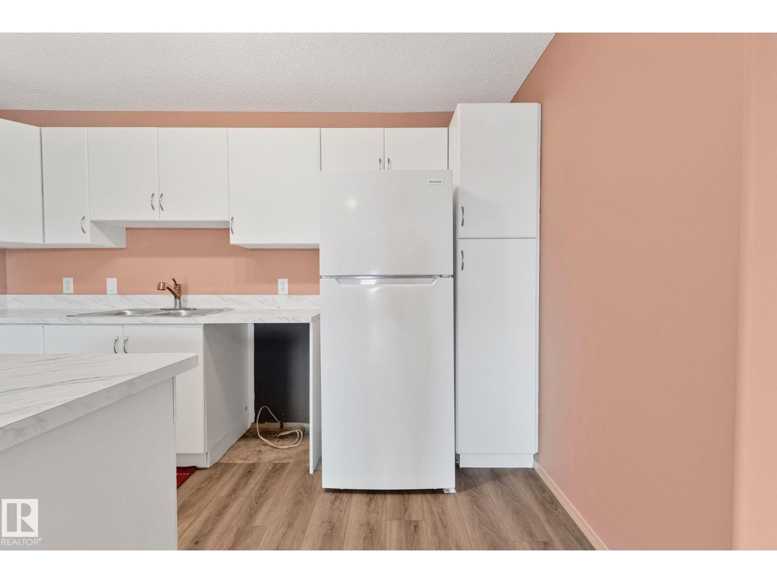 #406 16035 132 St Nw Nw, Edmonton, Alberta  T6V 0B4 - Photo 7 - E4474856