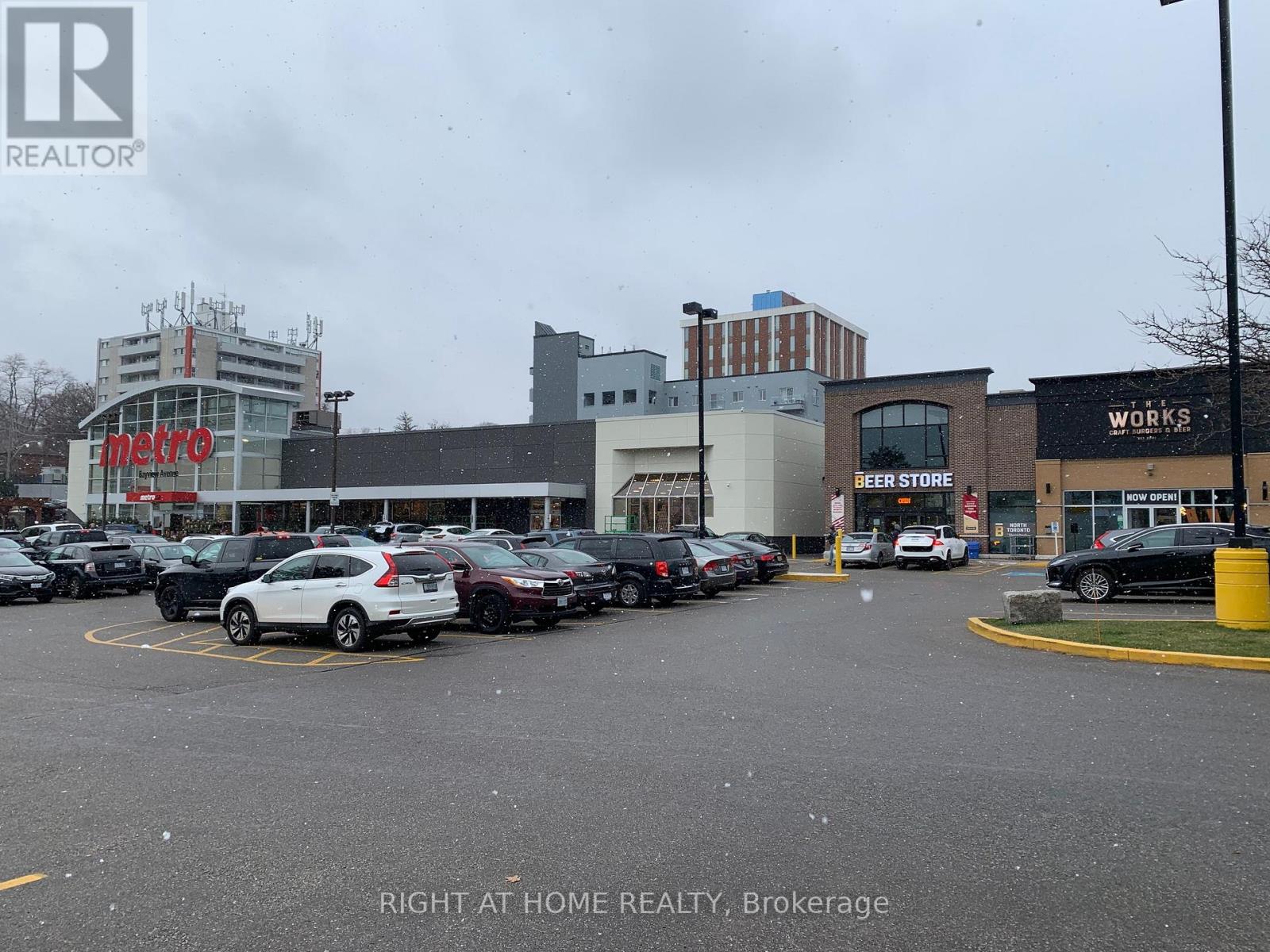 12 Walder Avenue, Toronto, Ontario  M4P 2R5 - Photo 37 - C12841660