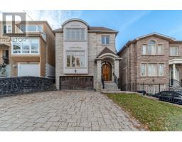 12 WALDER AVENUE, Toronto, Ontario