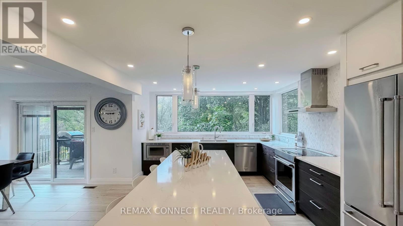 1406 Old Forest Road, Pickering, Ontario  L1V 1N7 - Photo 14 - E12841612