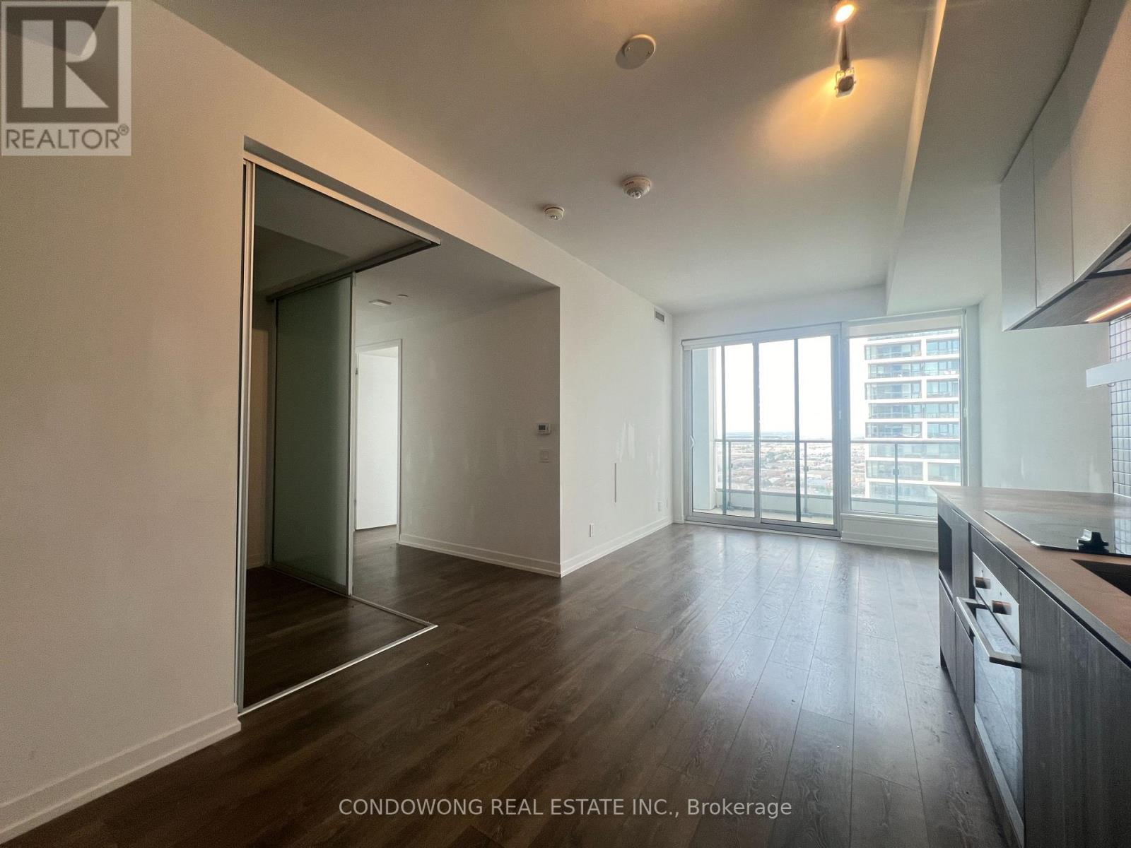 3101 - 5 Buttermill Avenue, Vaughan, Ontario  L4K 0J5 - Photo 4 - N12841606