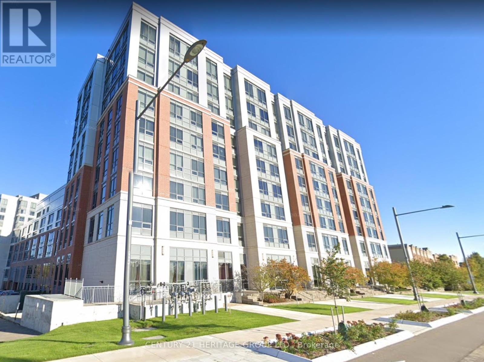 PHB 89 - 11211 YONGE STREET, Richmond Hill, Ontario