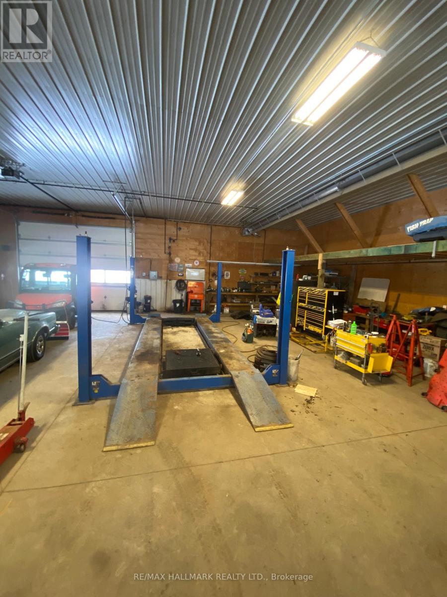 4749 Aurora Road E, Whitchurch-Stouffville, Ontario  L4A 3J8 - Photo 16 - N12841642