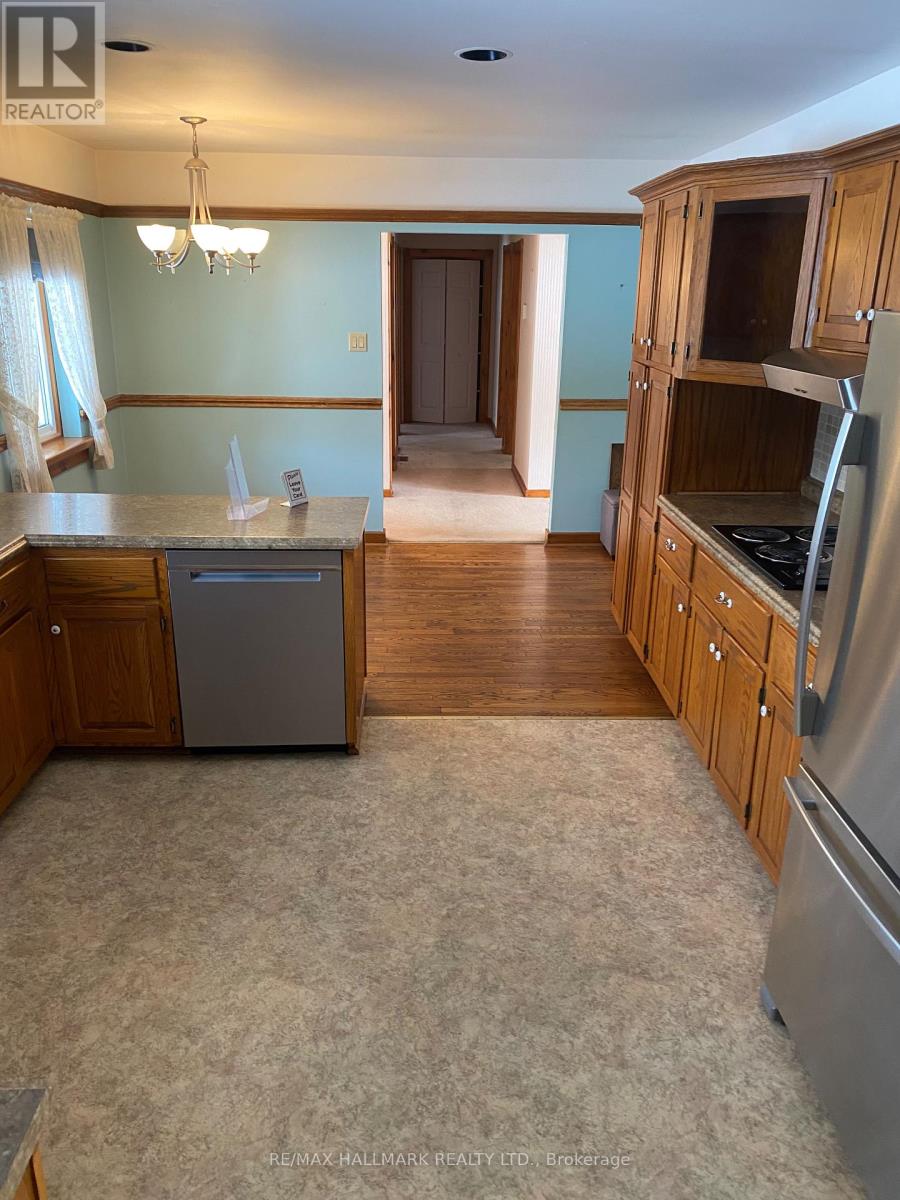 4749 Aurora Road E, Whitchurch-Stouffville, Ontario  L4A 3J8 - Photo 9 - N12841642