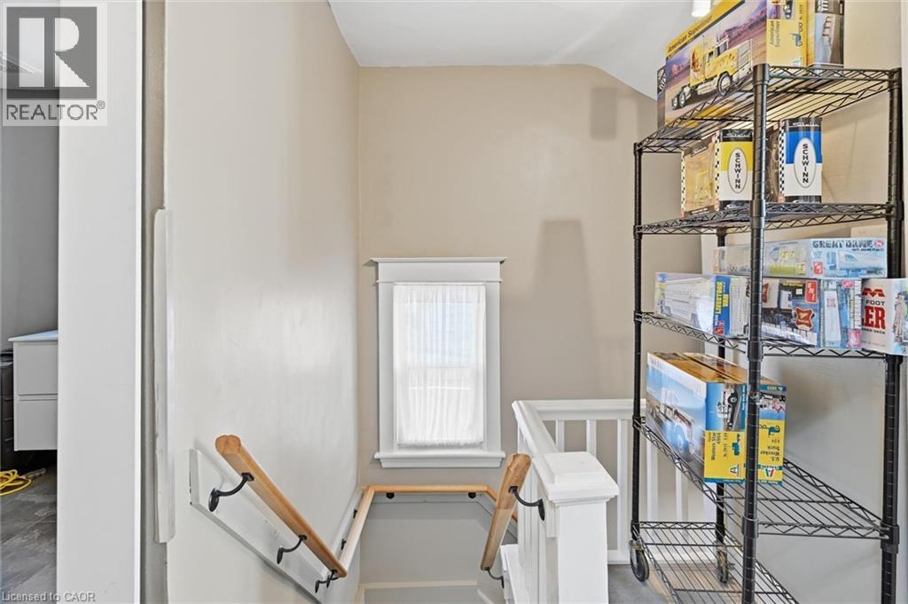 421 Concession Street, Hamilton, Ontario  L9A 1C1 - Photo 15 - 40809377