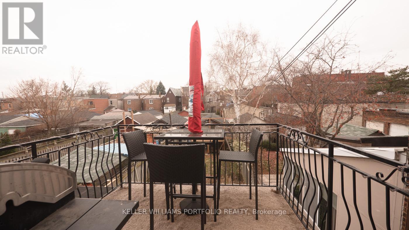 Unit 2 - 184 Franklin Avenue, Toronto, Ontario  M6P 3Y8 - Photo 10 - W12841626