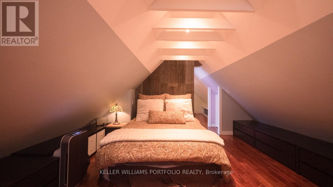 Unit 2 - 184 Franklin Avenue, Toronto, Ontario  M6P 3Y8 - Photo 17 - W12841626