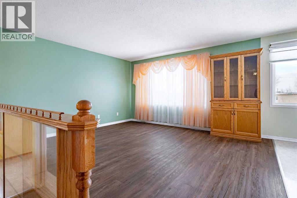 75 Royal Road E, Brooks, Alberta  T1R 0P4 - Photo 8 - A2289747