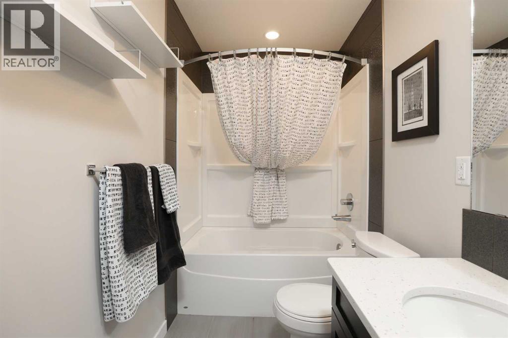 711 Moonlight Crescent W, Lethbridge, Alberta  T1J 5K9 - Photo 34 - A2280563