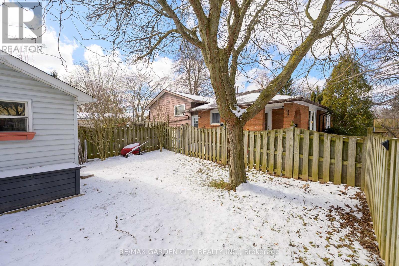 6479 Malibu Drive, Niagara Falls, Ontario  L2H 2W4 - Photo 23 - X12841644