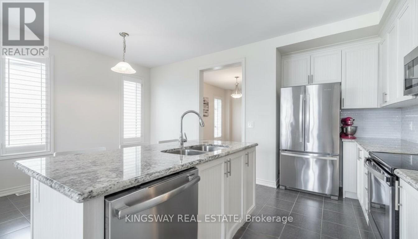 24 Narbonne Crescent, Hamilton, Ontario  L8J 0J7 - Photo 8 - X12841648