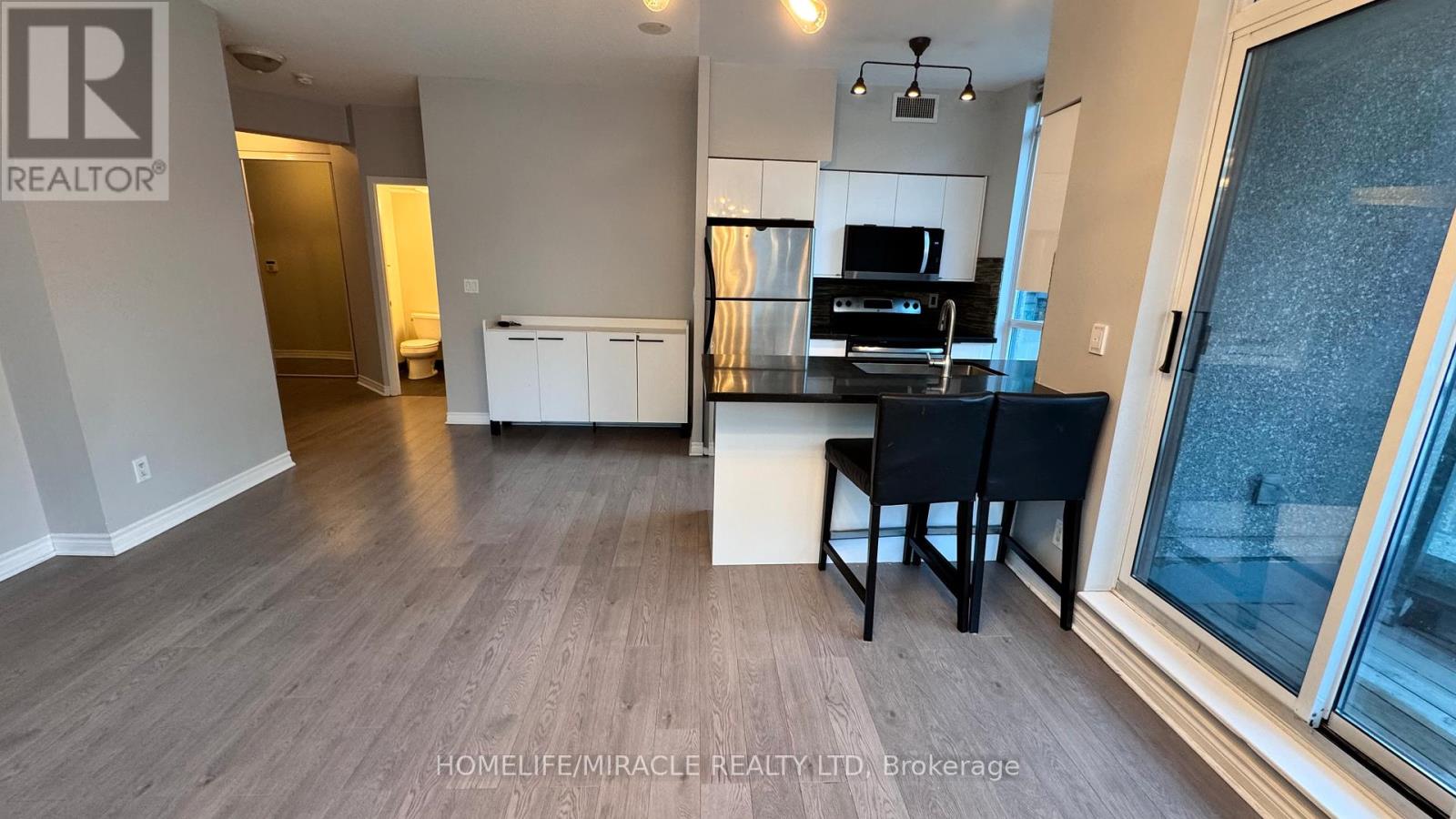 203 - 219 Fort York Boulevard, Toronto, Ontario  M5V 1B1 - Photo 16 - C12684076