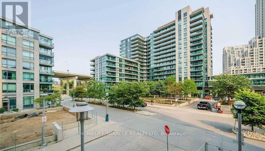 203 - 219 Fort York Boulevard, Toronto, Ontario  M5V 1B1 - Photo 10 - C12684076