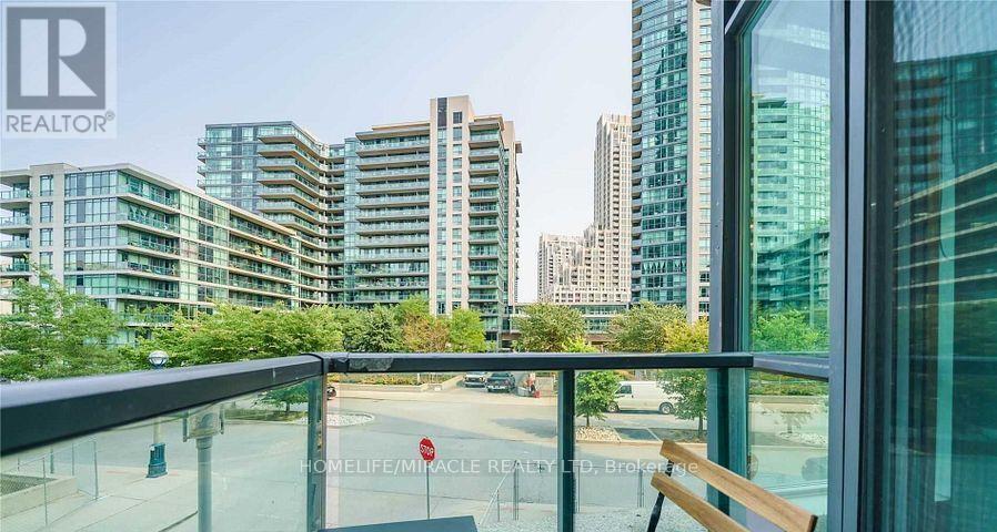 203 - 219 Fort York Boulevard, Toronto, Ontario  M5V 1B1 - Photo 9 - C12684076