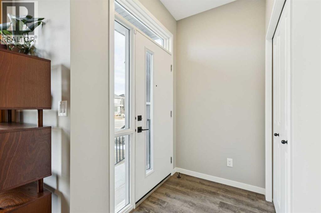 129 Dawson Drive, Chestermere, Alberta  T1X 1Z8 - Photo 5 - A2286862