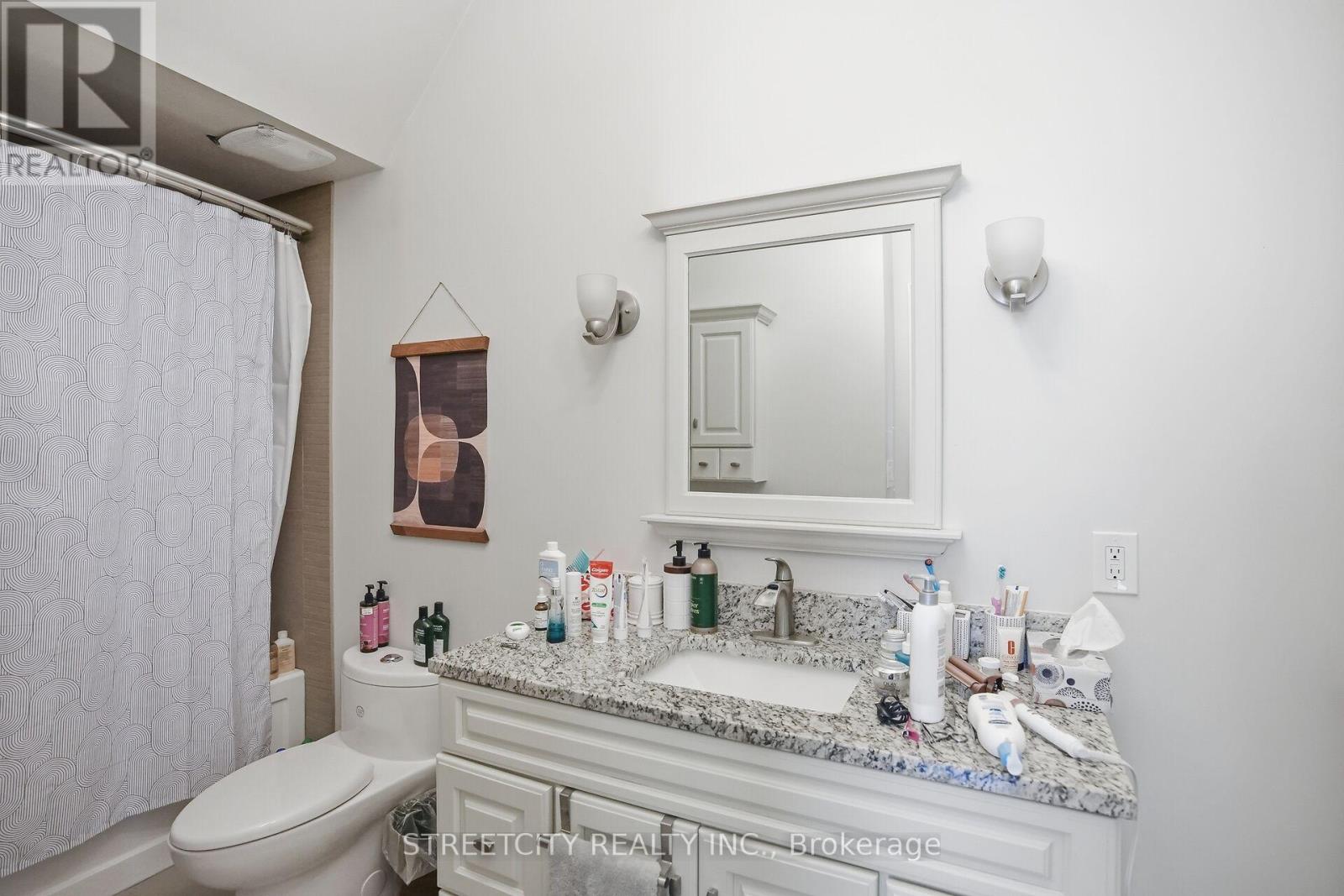 82 Wellington Street, St. Thomas, Ontario  N5R 2R2 - Photo 25 - X12841718