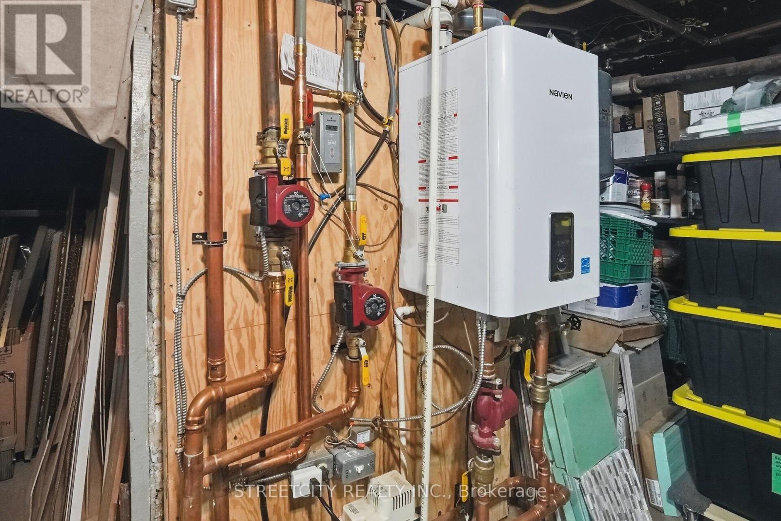 82 Wellington Street, St. Thomas, Ontario  N5R 2R2 - Photo 47 - X12841718