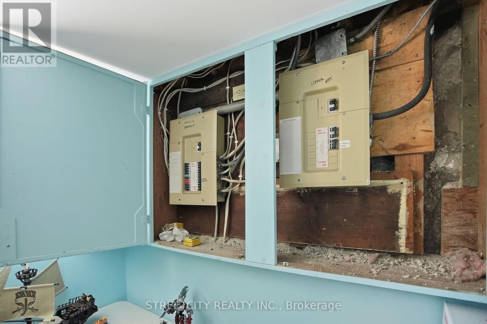 57 Rosebery Place, St. Thomas, Ontario  N5R 2H9 - Photo 28 - X12841730