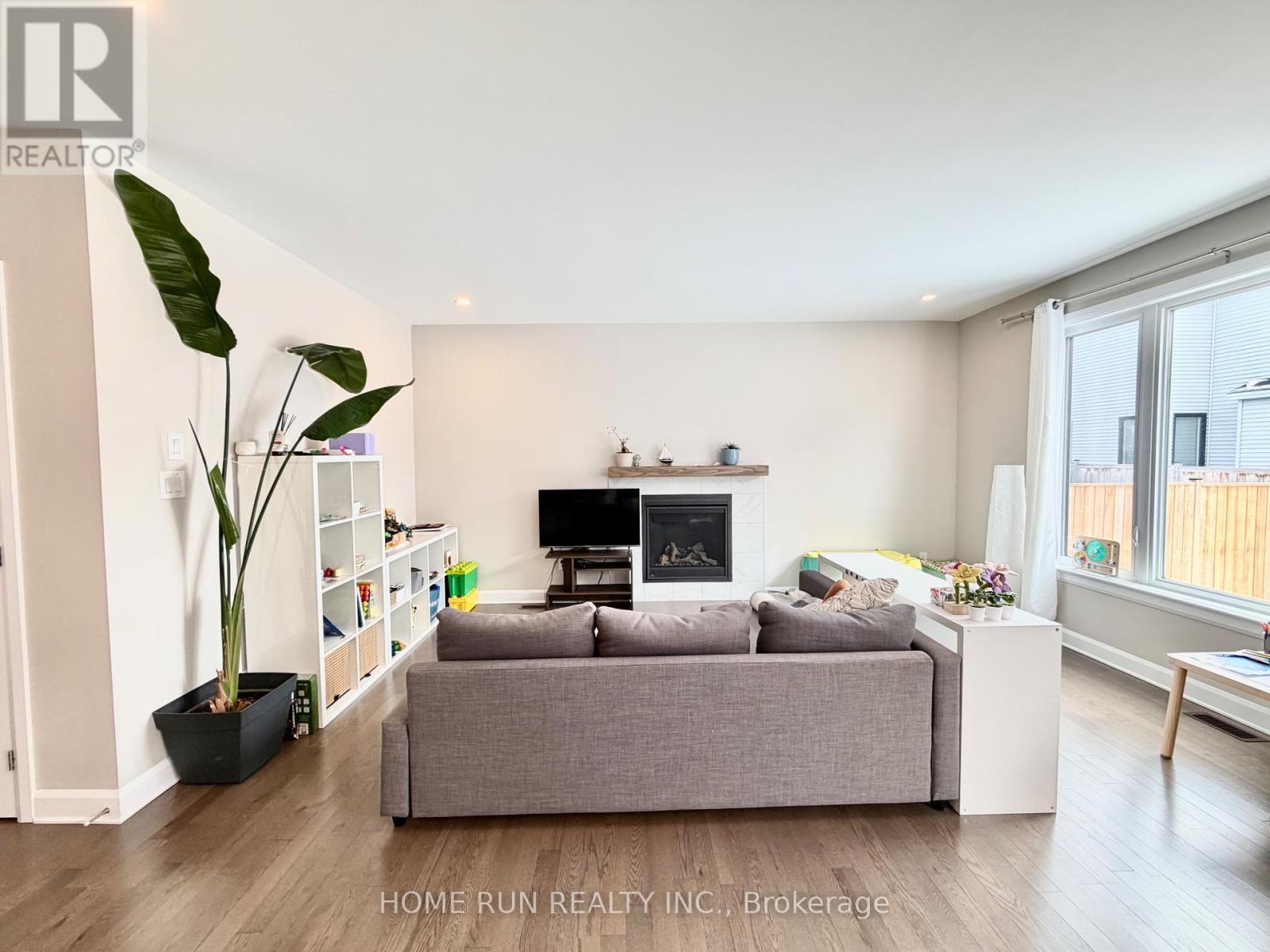 338 Barrett Farm Drive, Ottawa, Ontario  K1T 0X8 - Photo 20 - X12841682