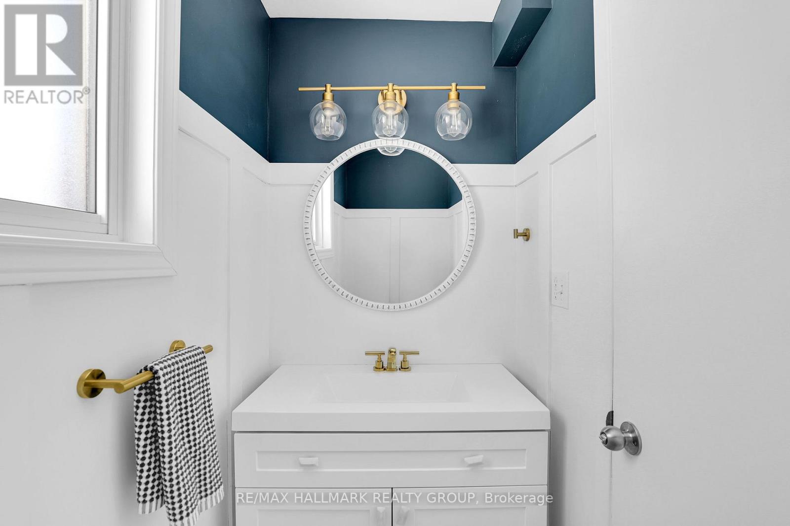 88 Homestead Street, Ottawa, Ontario  K2E 7N6 - Photo 10 - X12841734