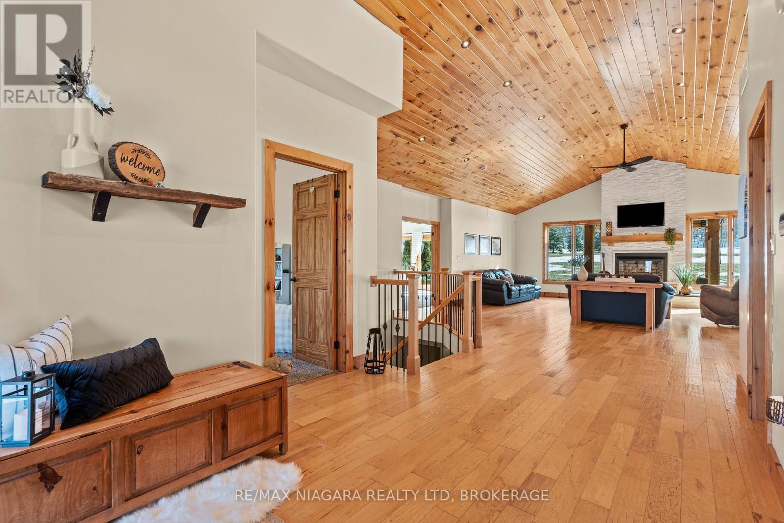 1559 York Road, Niagara-On-The-Lake, Ontario  L0S 1P0 - Photo 37 - X12841752