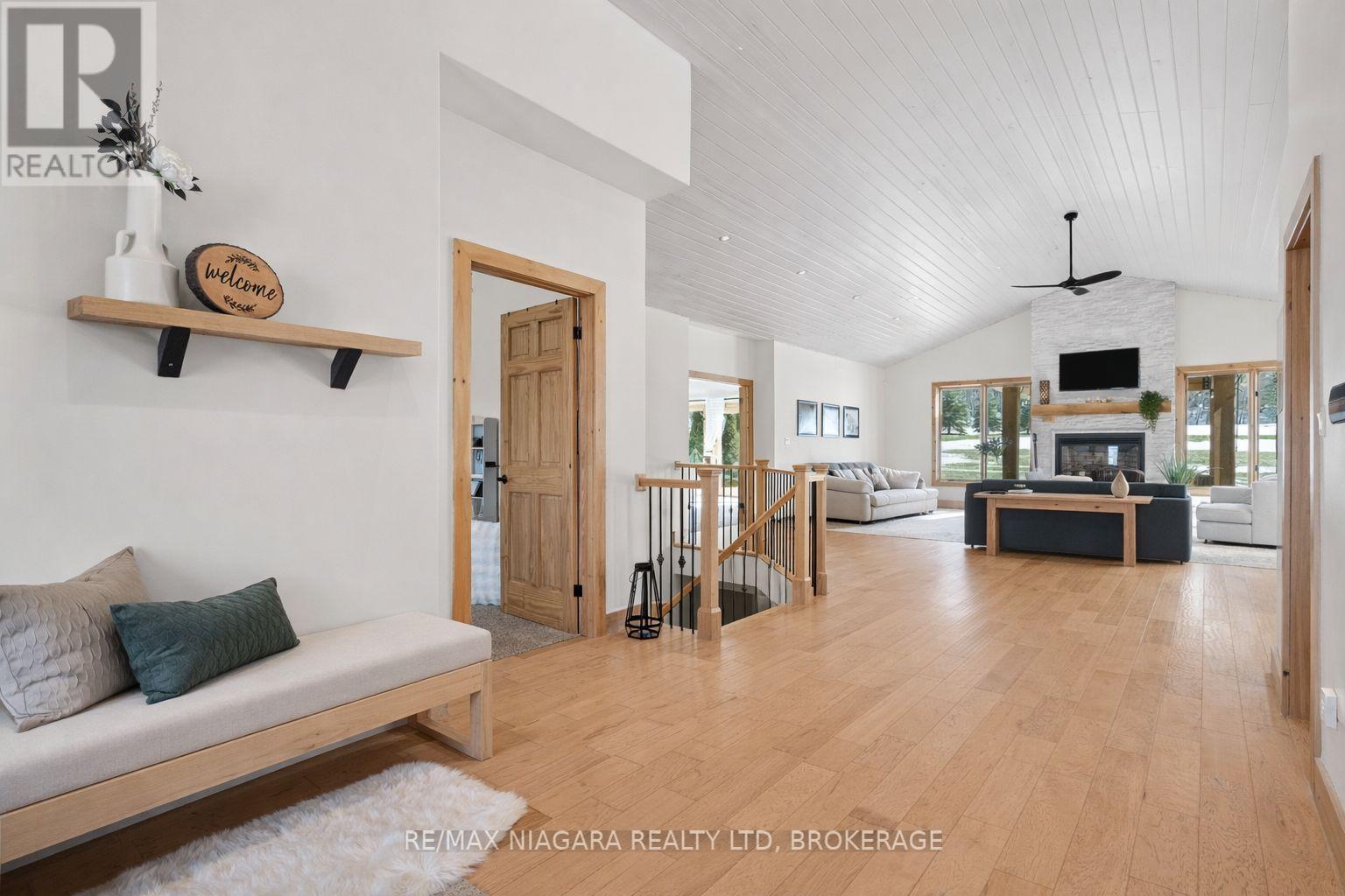 1559 York Road, Niagara-On-The-Lake, Ontario  L0S 1P0 - Photo 8 - X12841752