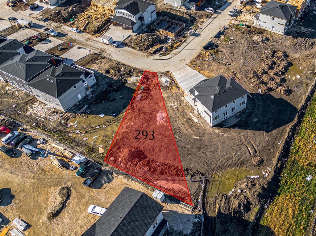 293 Numeracy Lane, Winnipeg, Manitoba  R2P 3A6 - Photo 2 - 202603406