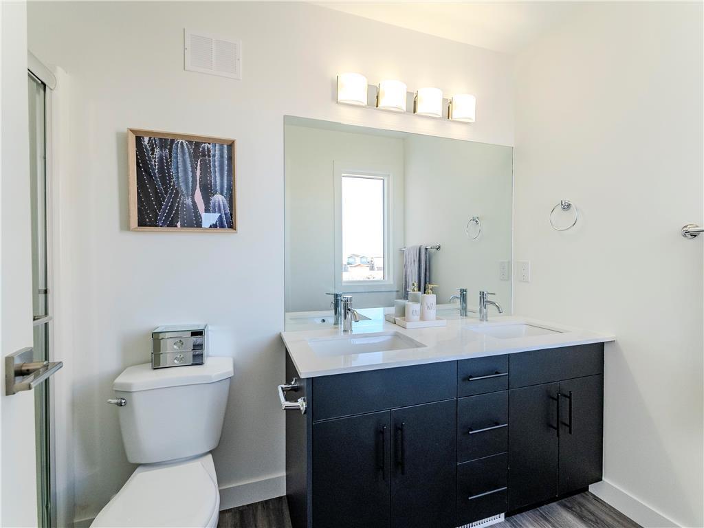 293 Numeracy Lane, Winnipeg, Manitoba  R2P 3A6 - Photo 4 - 202603406