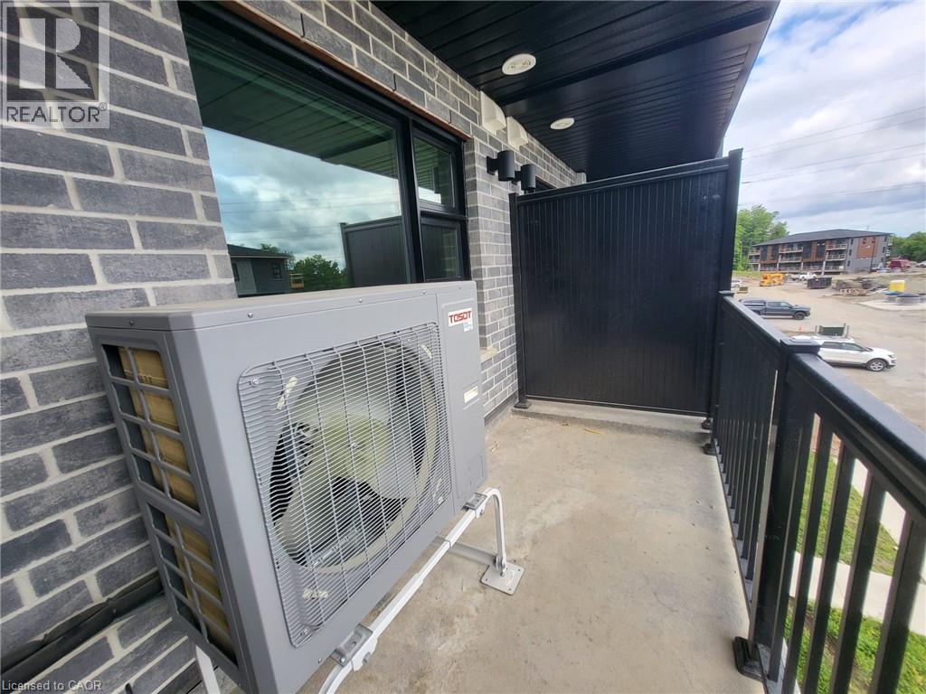 118 Gravel Ridge Trail Unit# D04, Kitchener, Ontario  N2E 0B8 - Photo 30 - 40809154