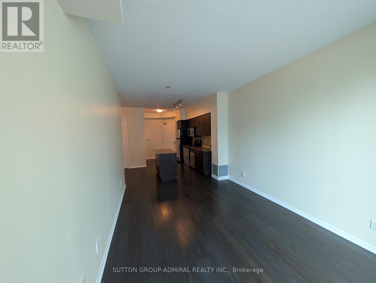221 - 215 Fort York Boulevard, Toronto, Ontario  M5V 4A2 - Photo 4 - C12841678