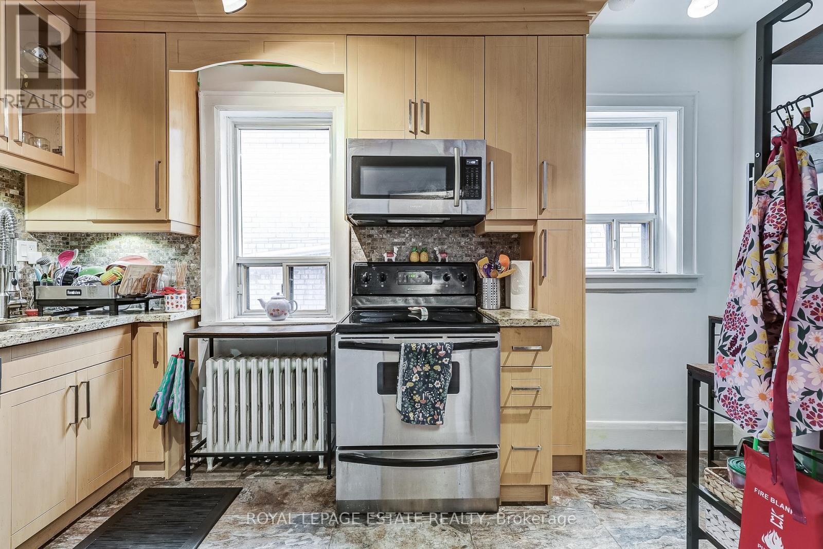 6 - 922 Bathurst Street, Toronto, Ontario  M5R 3G5 - Photo 11 - C12841750