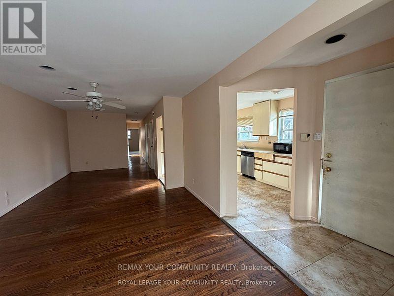 Main - 15 Bison Drive, Toronto, Ontario  M2R 2Y1 - Photo 5 - C12841770