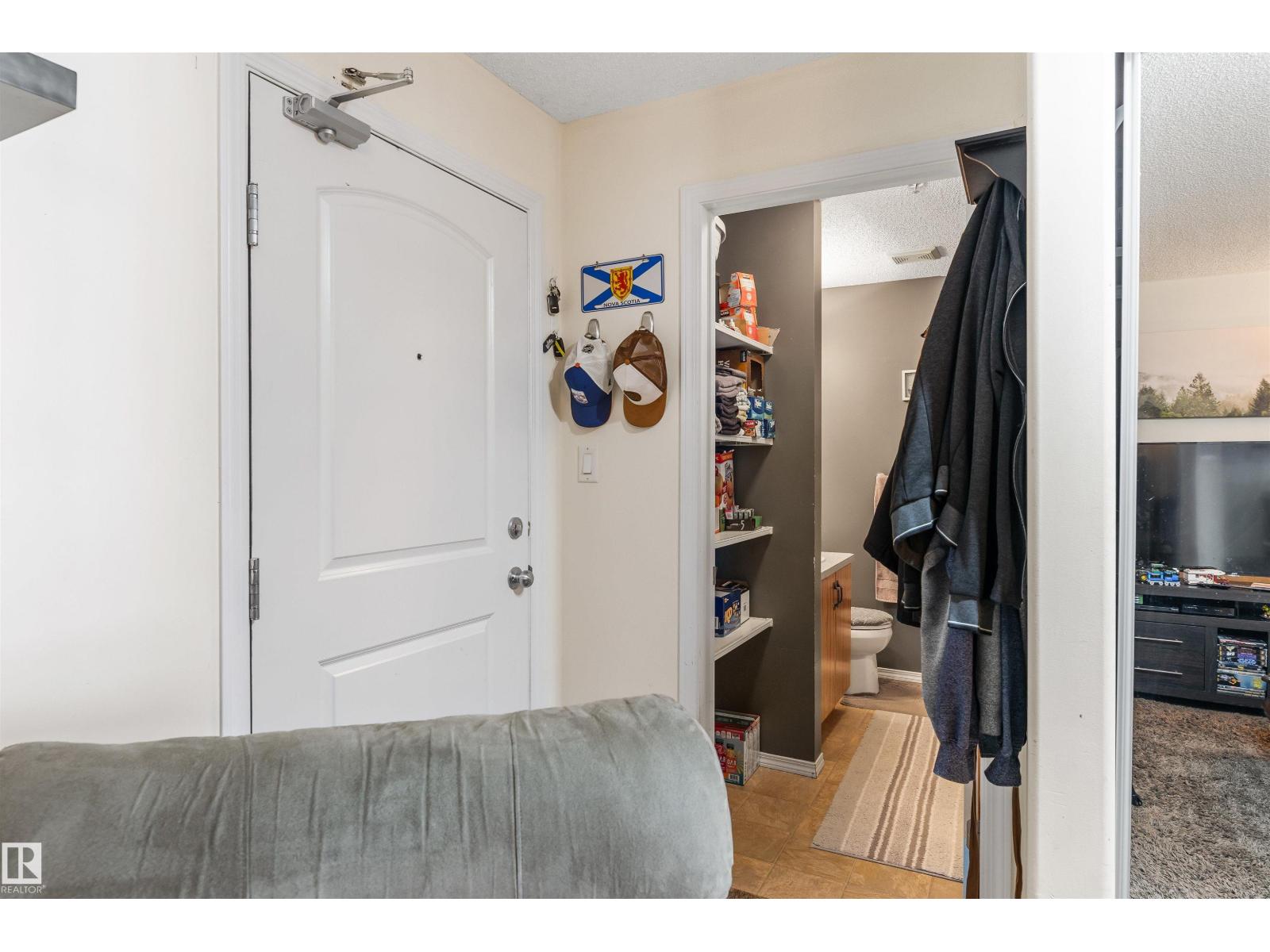 #209 9910 107 St, Morinville, Alberta  T8R 0A3 - Photo 2 - E4475674