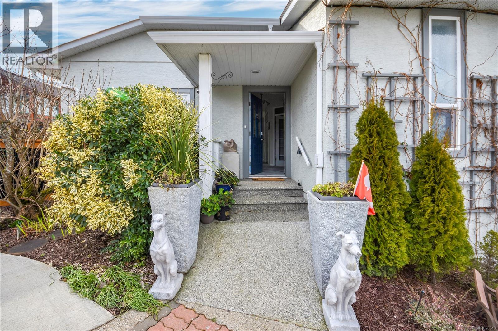 7200 Lancrest Terr, Lantzville, British Columbia  V0R 2H0 - Photo 5 - 1026840