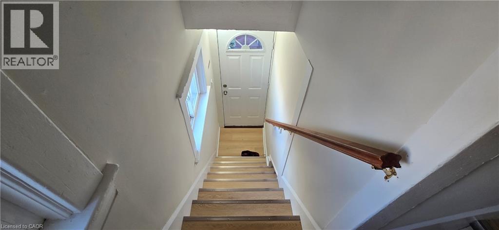 42 Madison Avenue N Unit# Upper (2), Kitchener, Ontario  N2H 3B9 - Photo 10 - 40809200