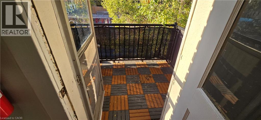 42 Madison Avenue N Unit# Upper (2), Kitchener, Ontario  N2H 3B9 - Photo 9 - 40809200