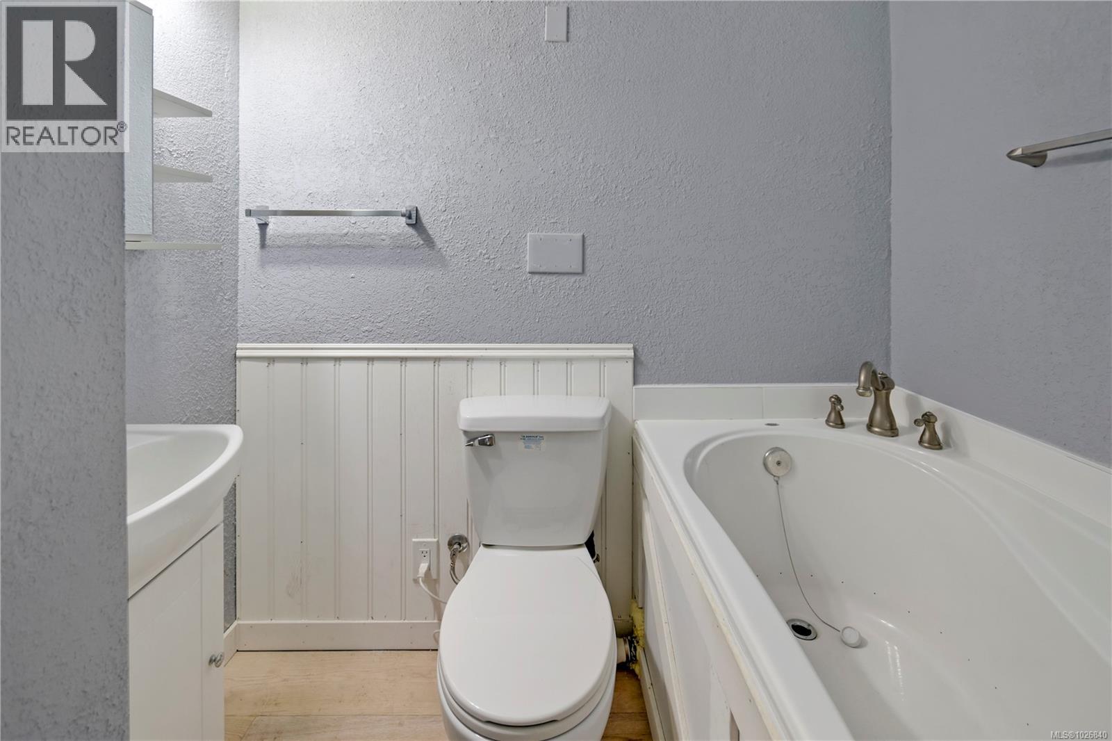 7200 Lancrest Terr, Lantzville, British Columbia  V0R 2H0 - Photo 42 - 1026840