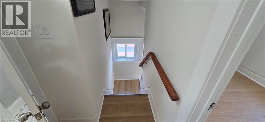 42 Madison Avenue N Unit# Upper (2), Kitchener, Ontario  N2H 3B9 - Photo 11 - 40809200