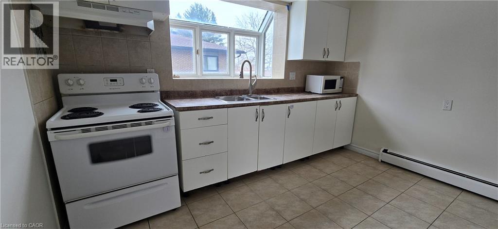 23 Rutherford Drive Unit# B, Kitchener, Ontario  N2A 1P8 - Photo 8 - 40809243