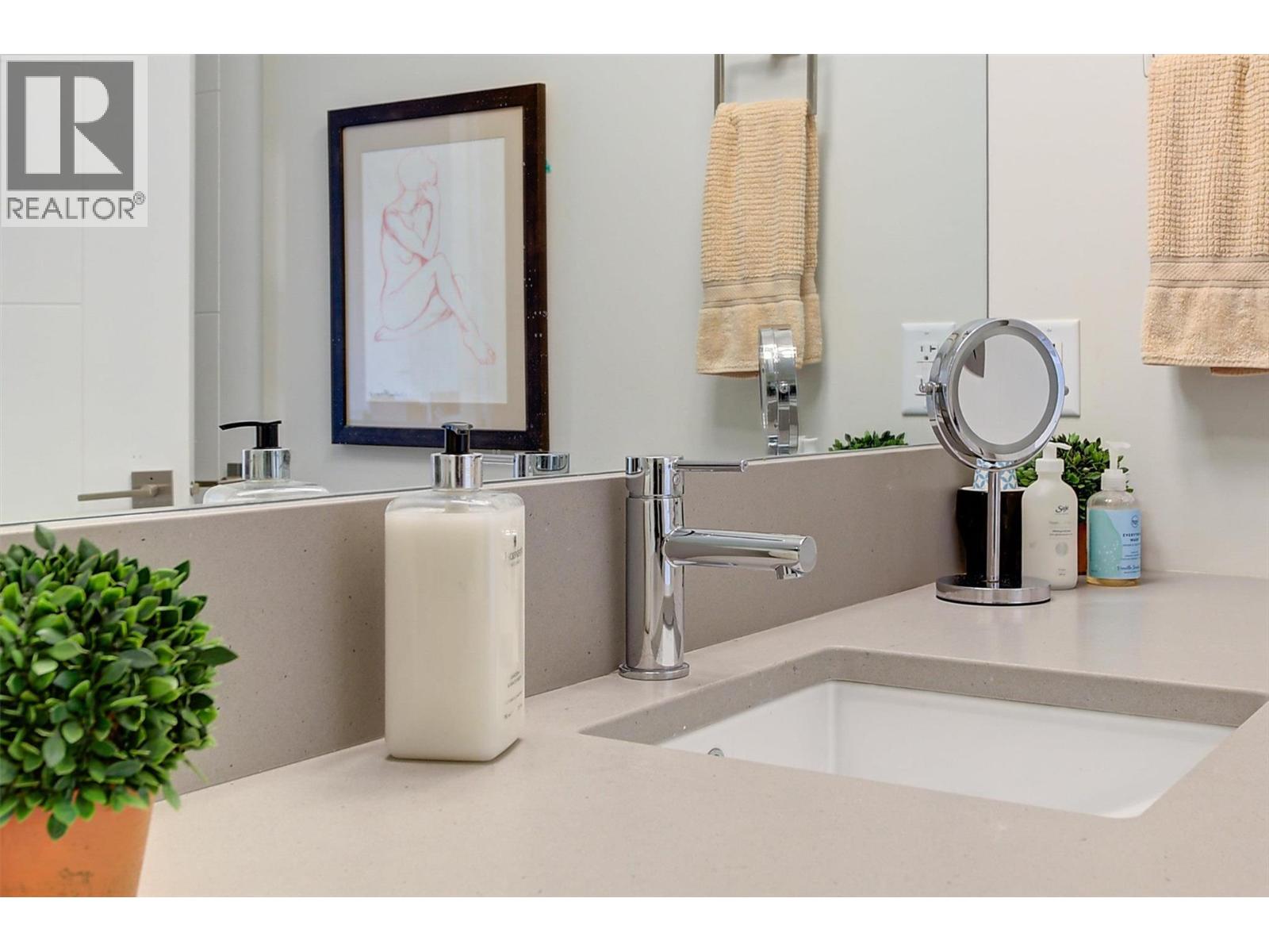 9728 Centrestone Crescent, Lake Country, British Columbia  V4V 0A5 - Photo 52 - 10374137