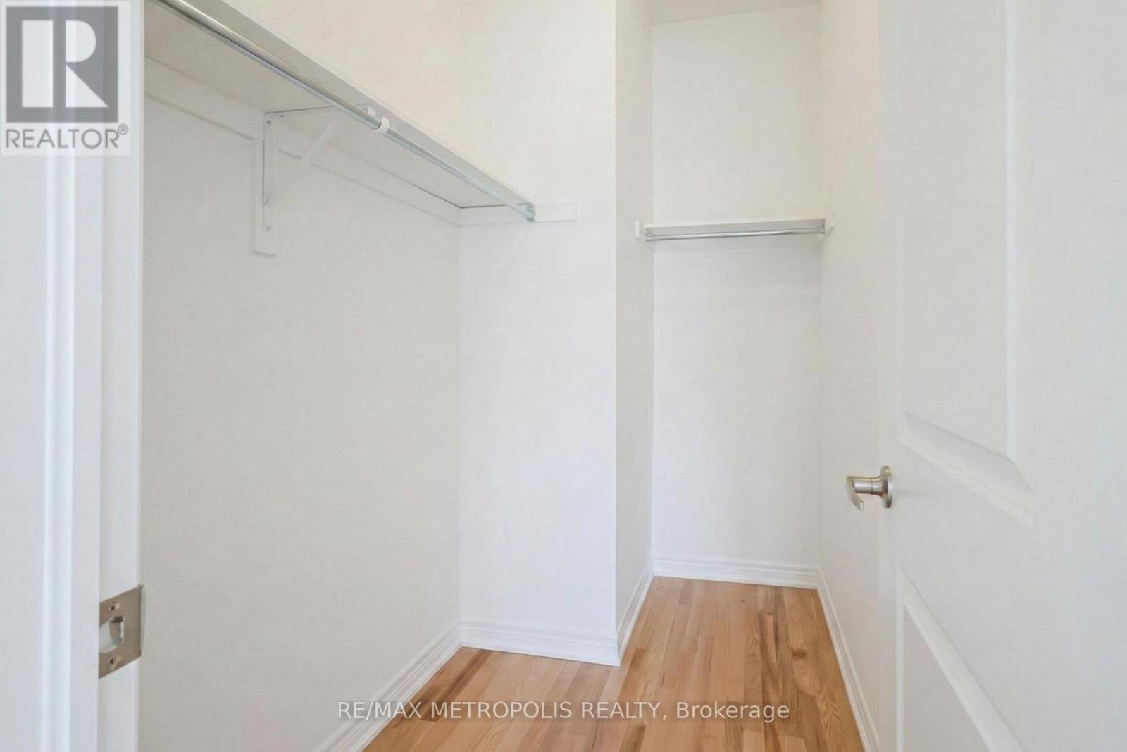 2944 Peter Matthews Drive, Pickering, Ontario  L1V 2P8 - Photo 9 - E12841688