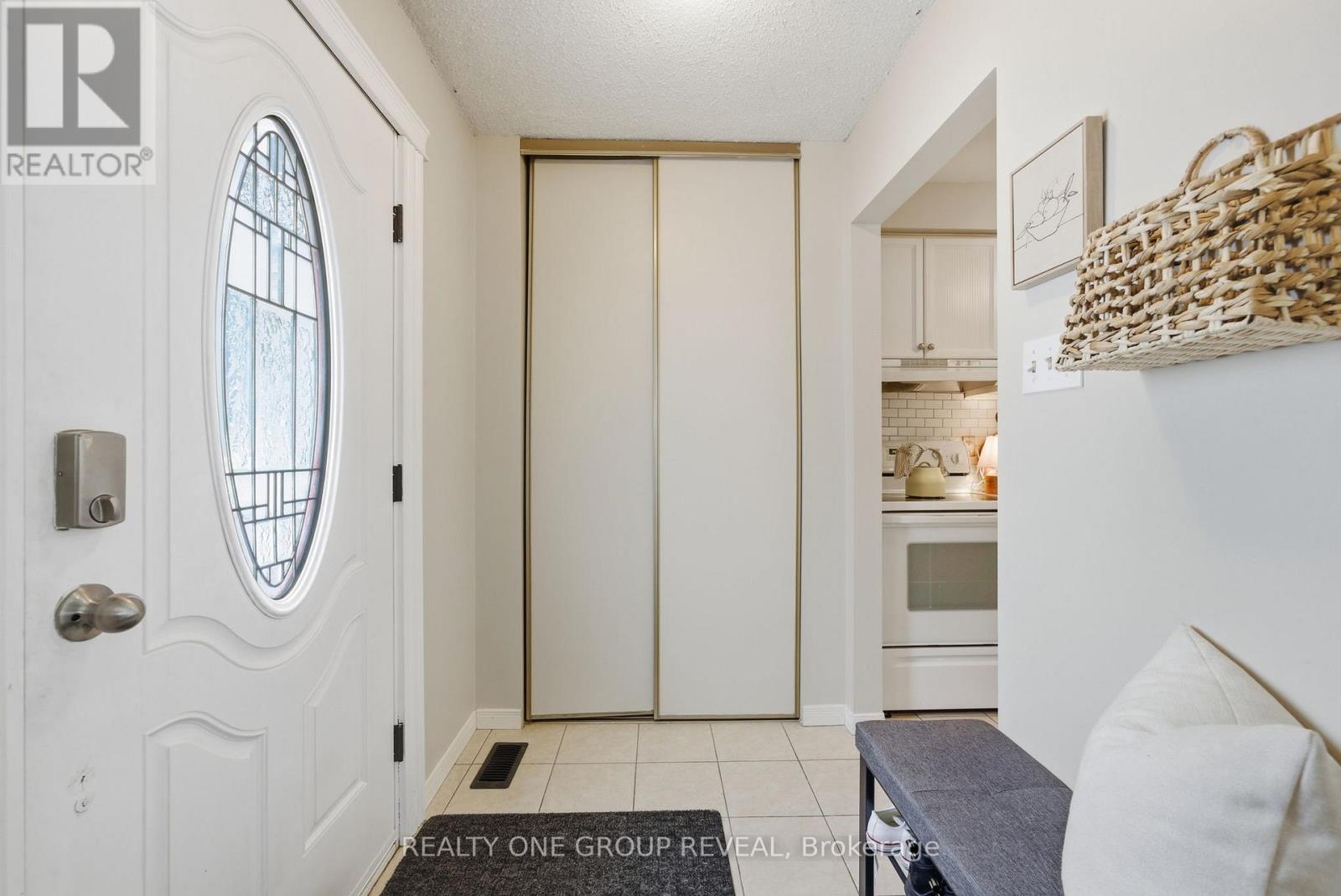 170 Seneca Avenue, Oshawa, Ontario  L1G 7S6 - Photo 8 - E12841714