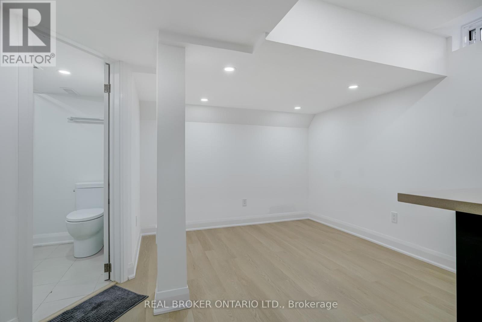 1371 Gull Crossing, Pickering, Ontario  L1W 1R8 - Photo 29 - E12841720