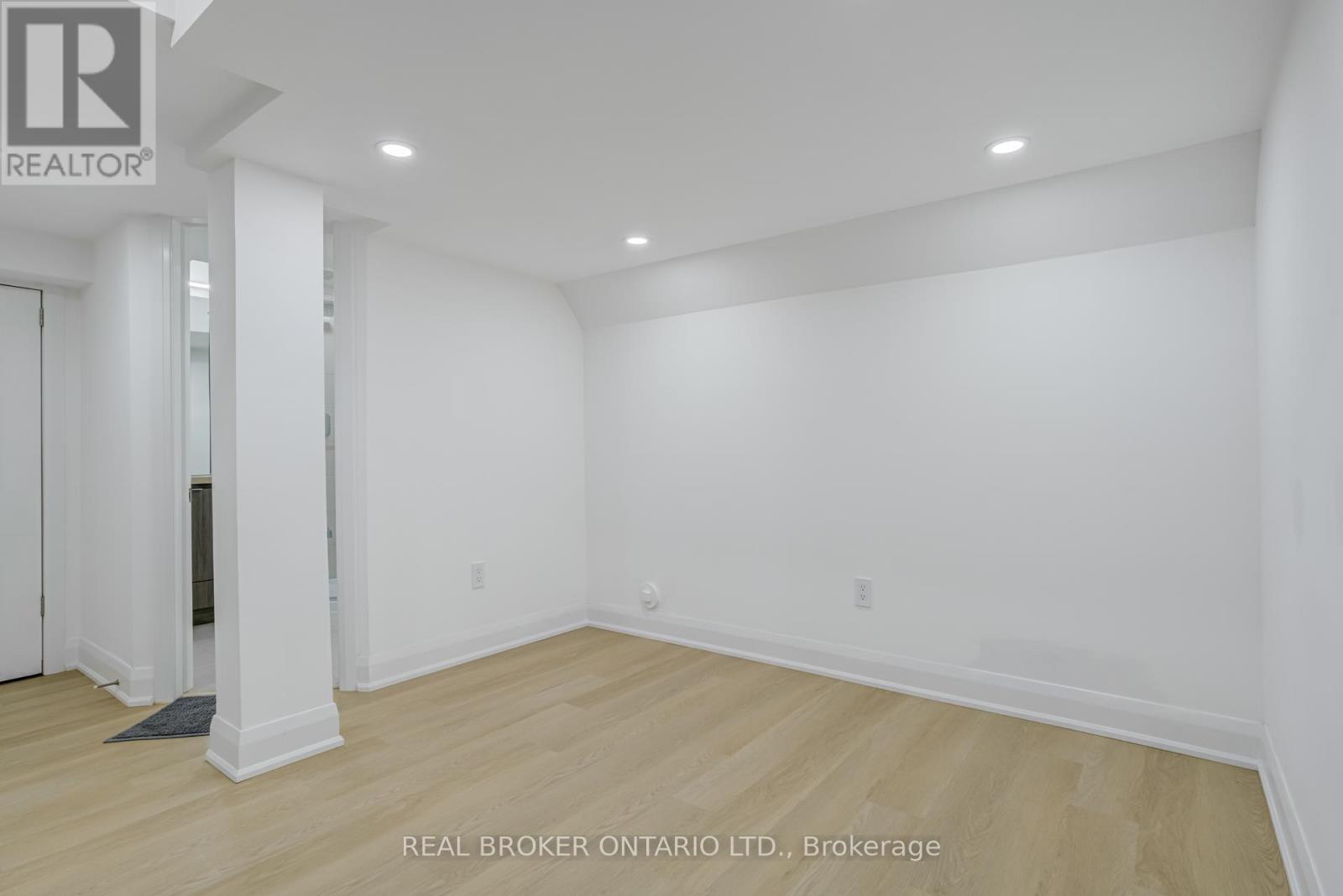 1371 Gull Crossing, Pickering, Ontario  L1W 1R8 - Photo 30 - E12841720