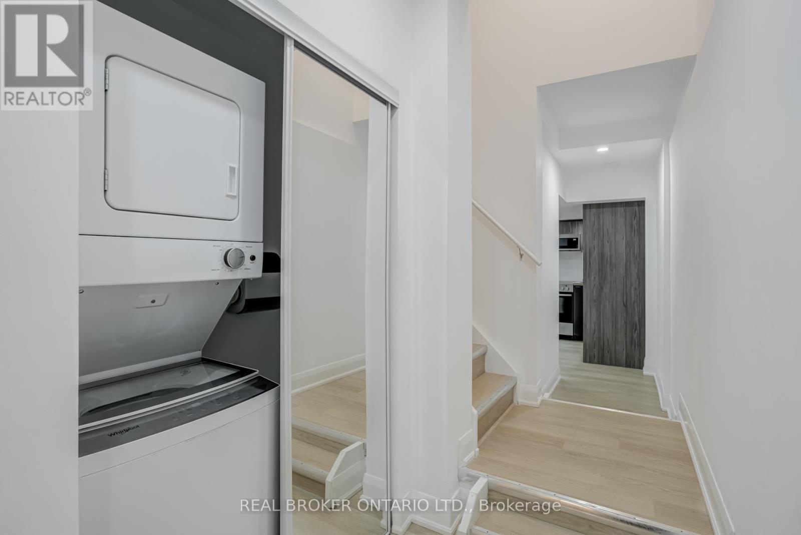 1371 Gull Crossing, Pickering, Ontario  L1W 1R8 - Photo 38 - E12841720