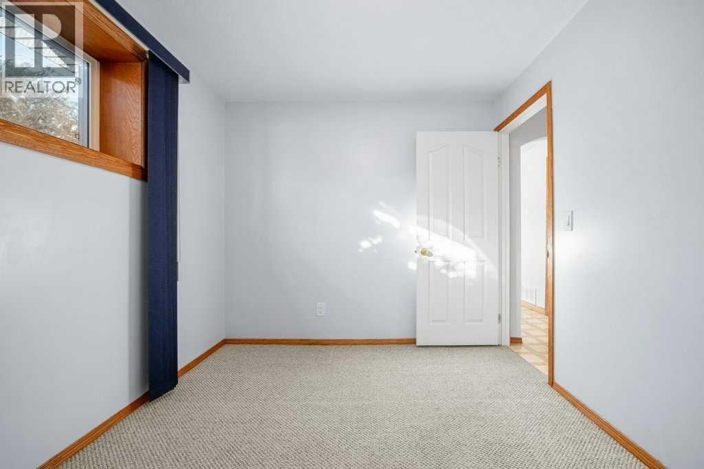 36 Doverthorn Place Se, Calgary, Alberta  T2B 2B8 - Photo 28 - A2287627